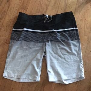 Men’s Goodfellow bathing suit swimming trunks size 36 XL